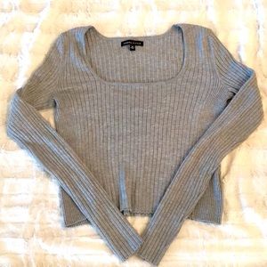 Kendall & Kylie Long Sleeved Crop Top